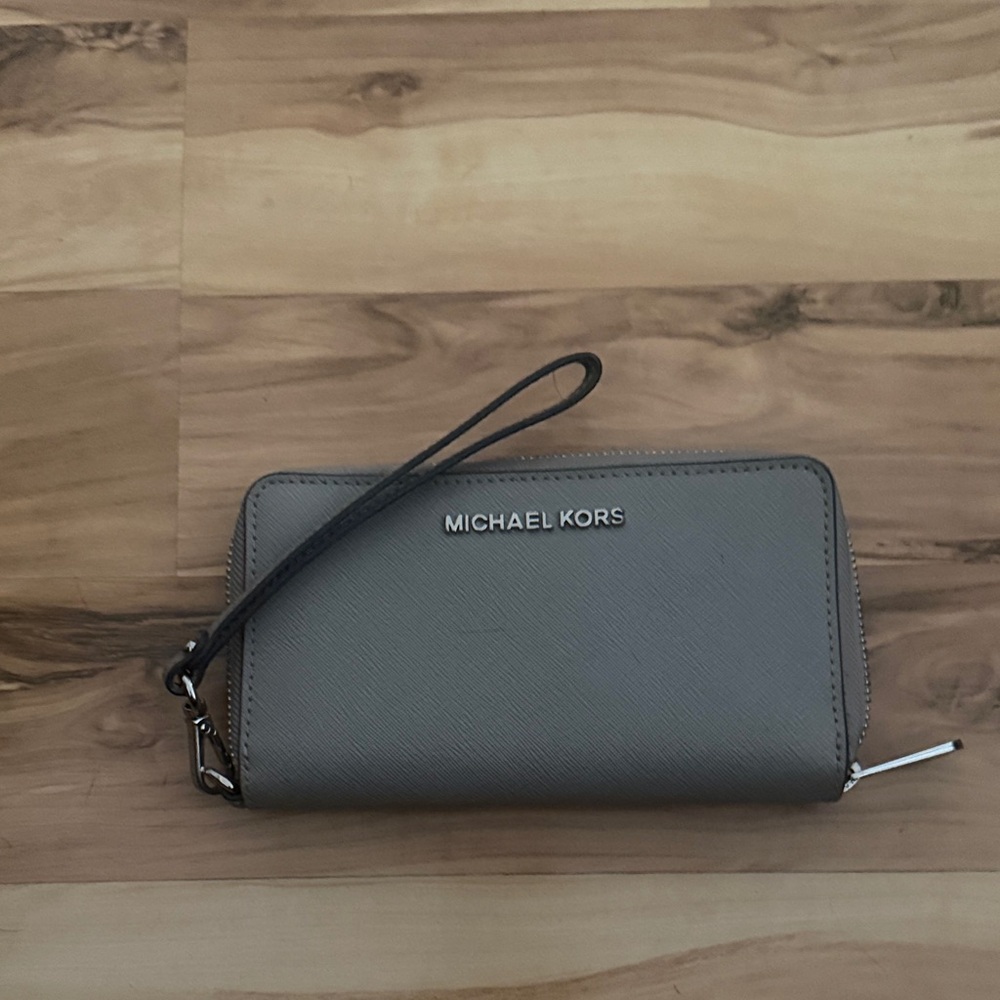 Michael Kors Charcoal Wristlet